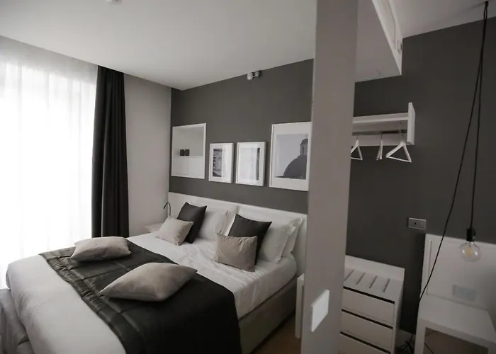 B&B Lionora